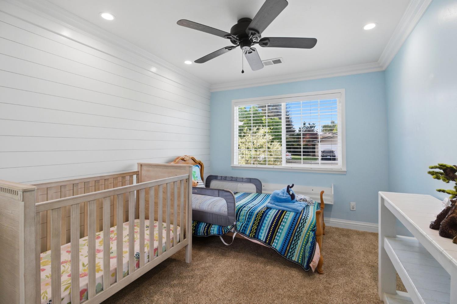 6613 Narcisco Way, Hughson, CA 95326