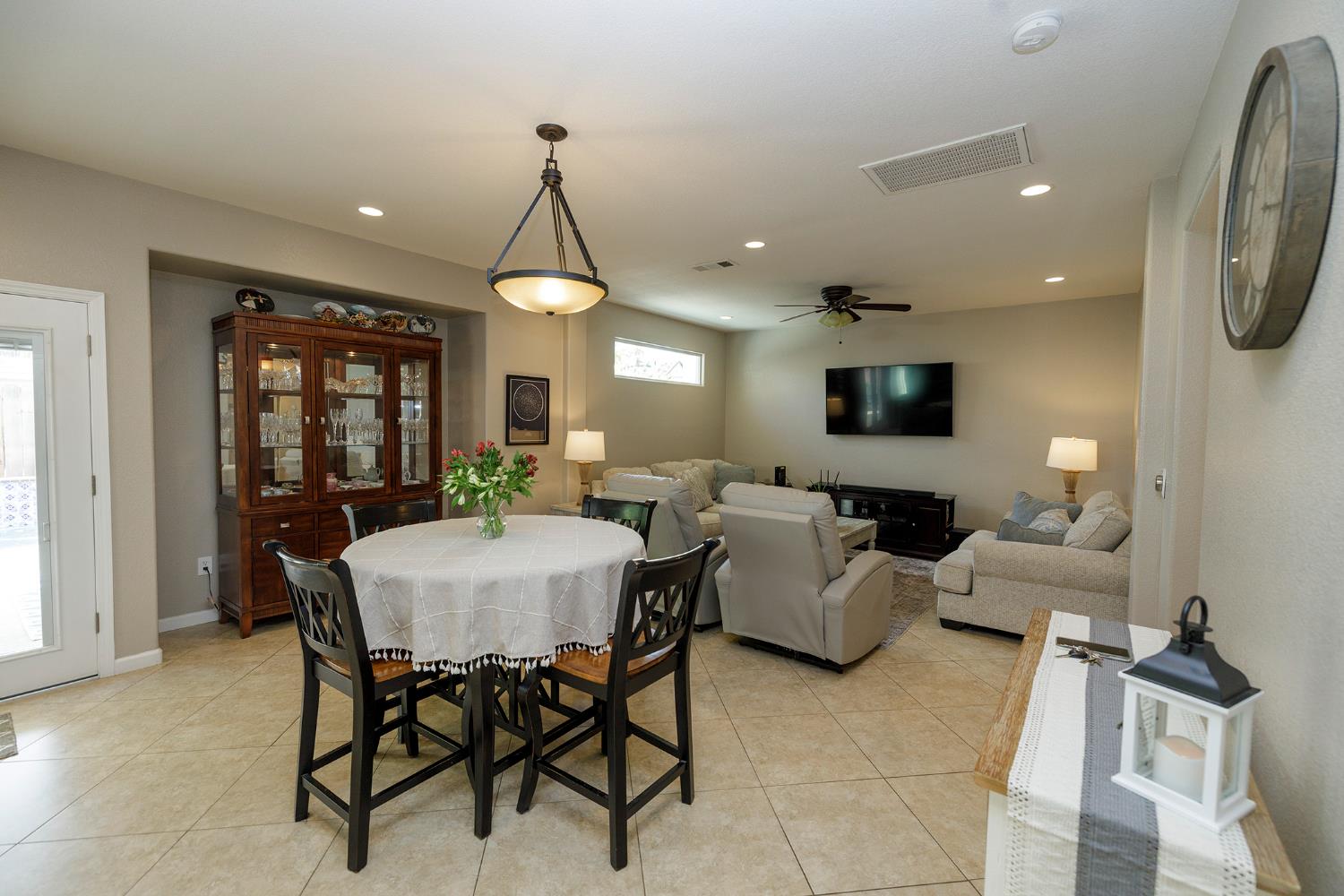 3416 Will Scarlet Way, Modesto, CA 95355