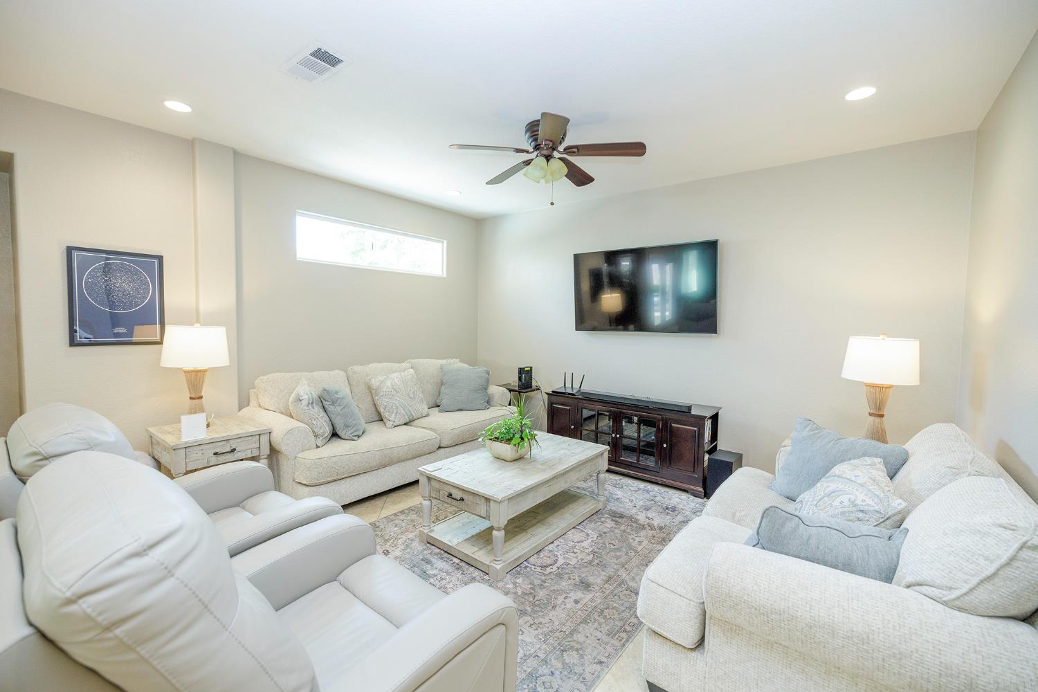 3416 Will Scarlet Way, Modesto, CA 95355