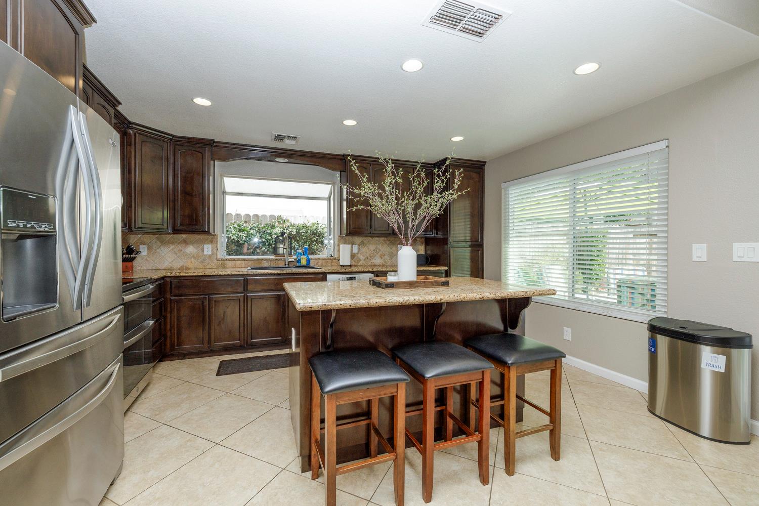 3416 Will Scarlet Way, Modesto, CA 95355