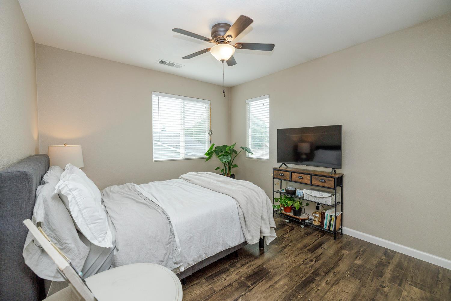 3416 Will Scarlet Way, Modesto, CA 95355