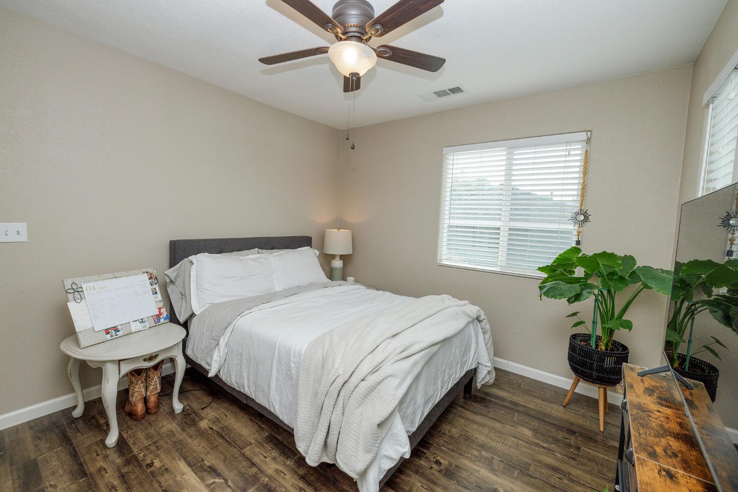 3416 Will Scarlet Way, Modesto, CA 95355