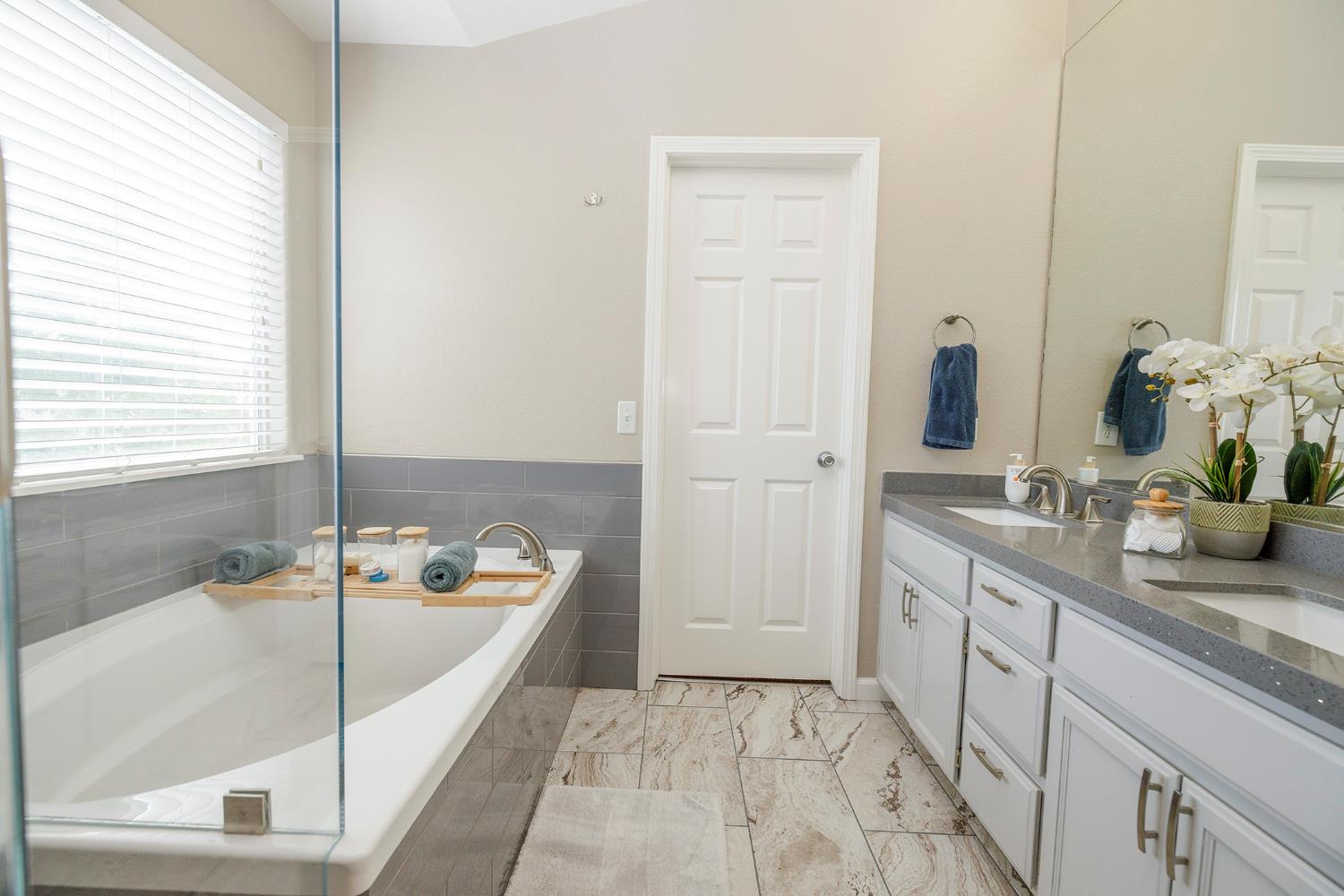 3416 Will Scarlet Way, Modesto, CA 95355