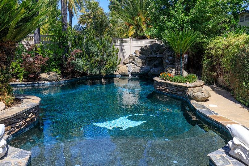 2001 Dayton Ave, Modesto, CA 95356