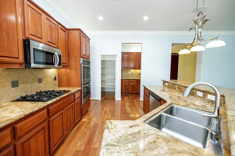 2001 Dayton Ave, Modesto, CA 95356