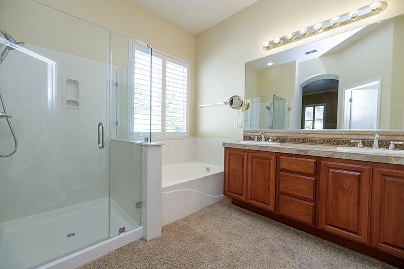 2001 Dayton Ave, Modesto, CA 95356