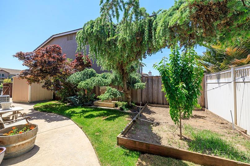 2001 Dayton Ave, Modesto, CA 95356