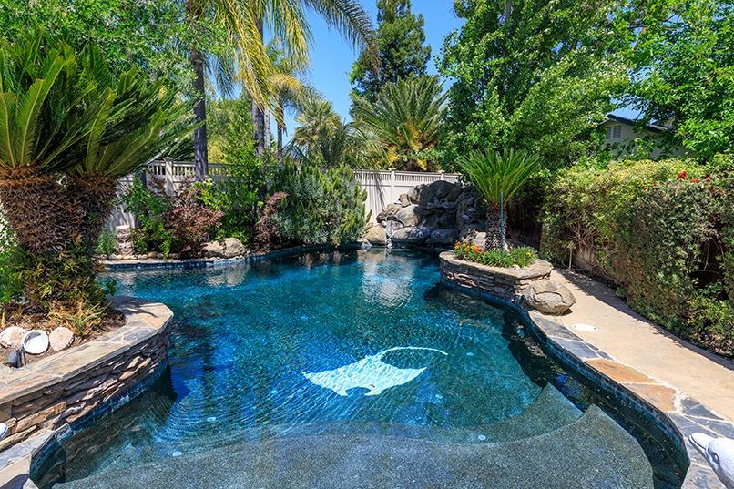 2001 Dayton Ave, Modesto, CA 95356