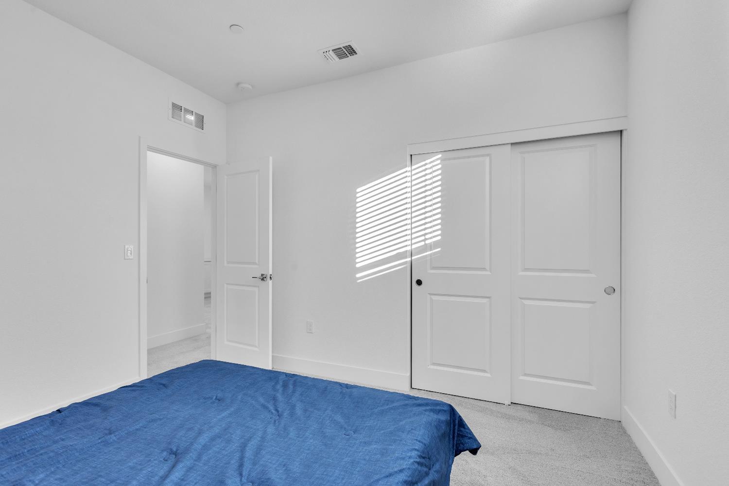 2104 Kimes Ranch Rd, Patterson, CA 95363