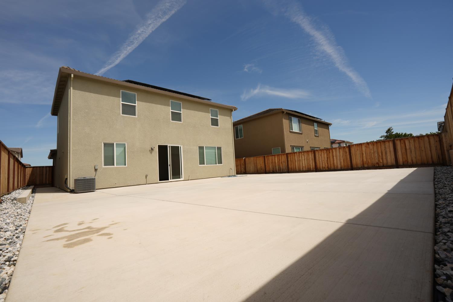 2104 Kimes Ranch Rd, Patterson, CA 95363