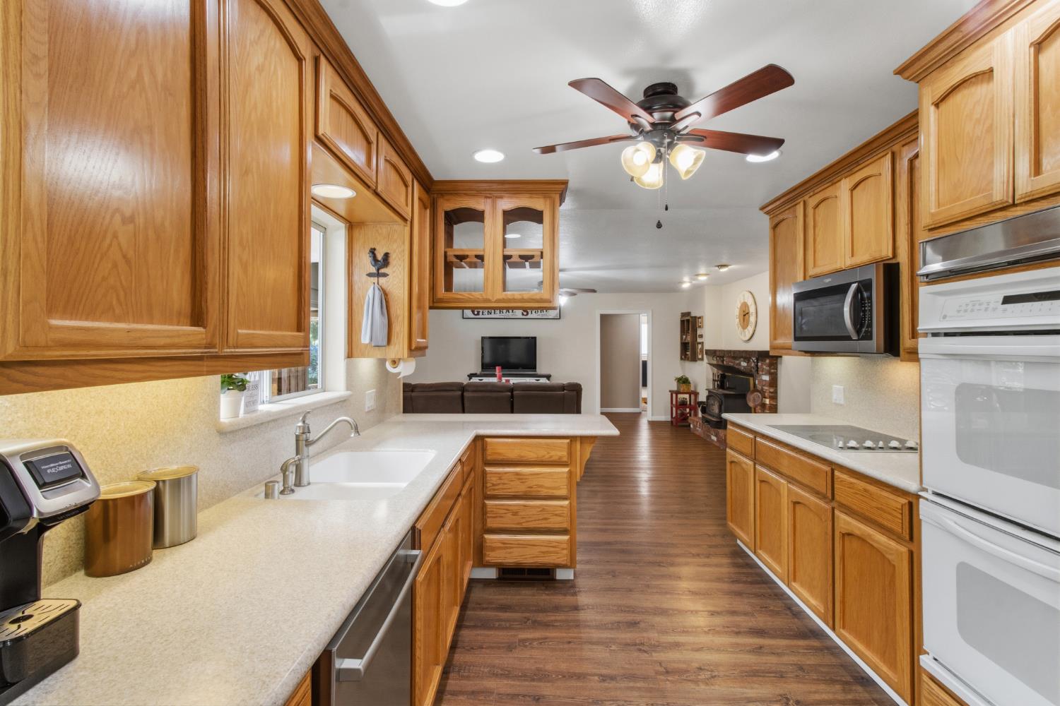 9119 Georgia Ln, Modesto, CA 95357