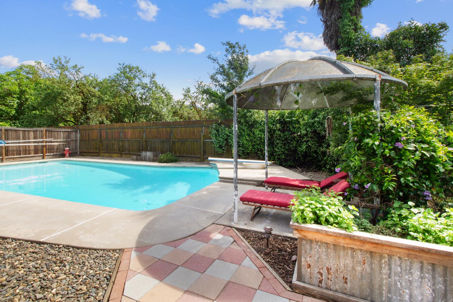 9119 Georgia Ln, Modesto, CA 95357