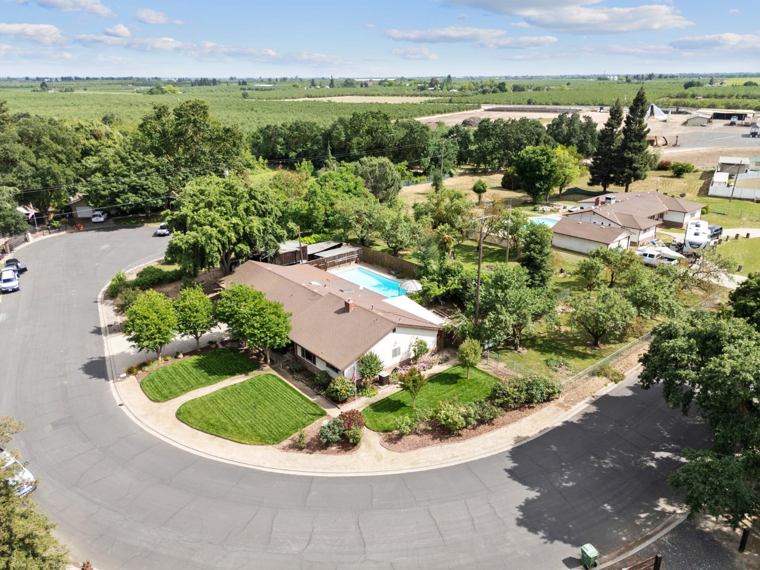 9119 Georgia Ln, Modesto, CA 95357