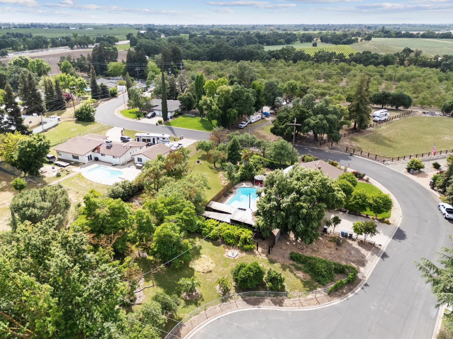 9119 Georgia Ln, Modesto, CA 95357