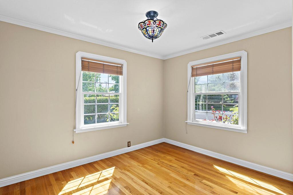 1027 Yale Ave, Modesto, CA 95350