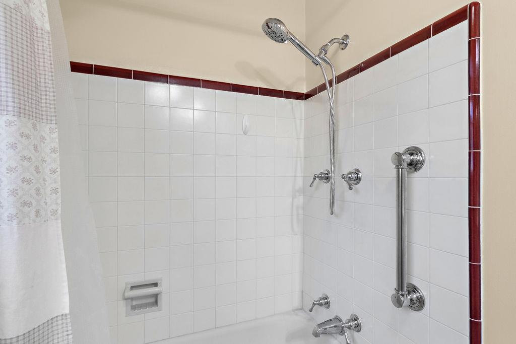 1027 Yale Ave, Modesto, CA 95350