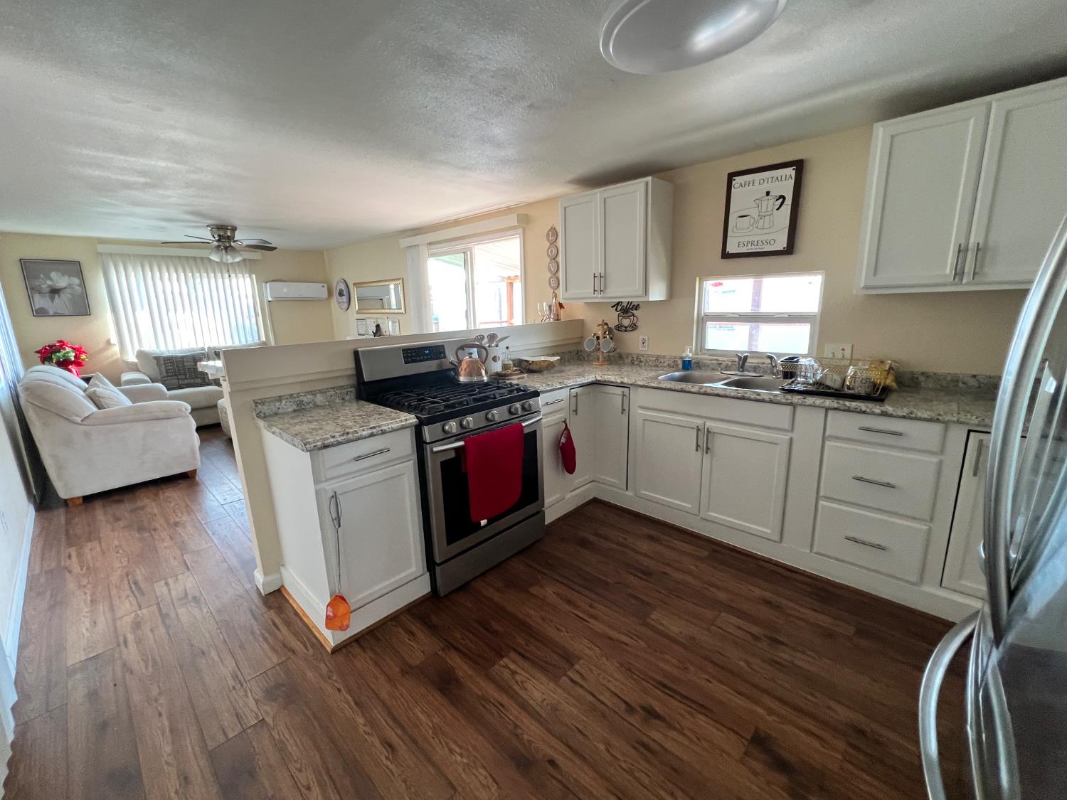 5061 Nunes Rd #25, Turlock, CA 95382