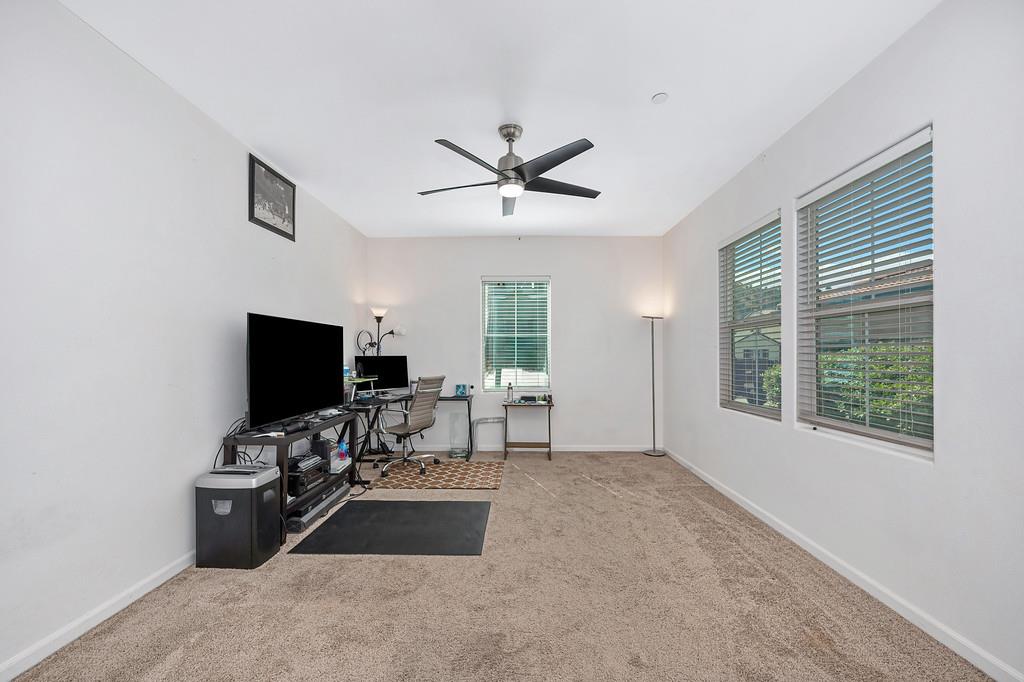 21109 Varietal Ct, Patterson, CA 95363