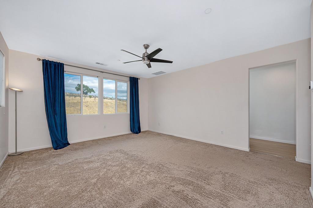 21109 Varietal Ct, Patterson, CA 95363
