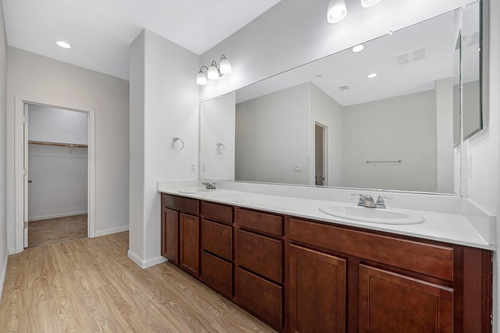 21109 Varietal Ct, Patterson, CA 95363