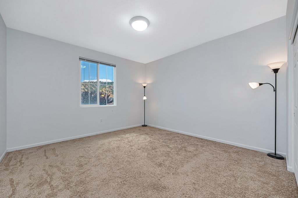 21109 Varietal Ct, Patterson, CA 95363