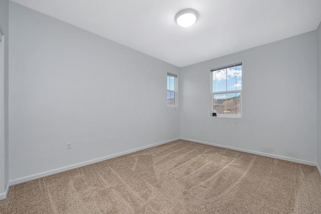 21109 Varietal Ct, Patterson, CA 95363