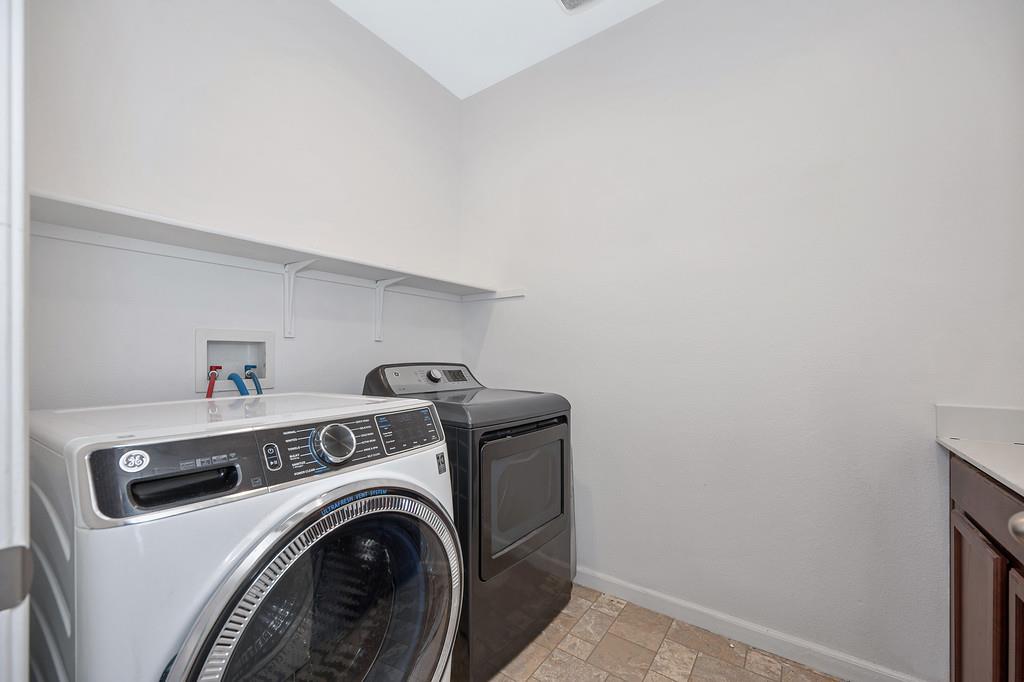 21109 Varietal Ct, Patterson, CA 95363