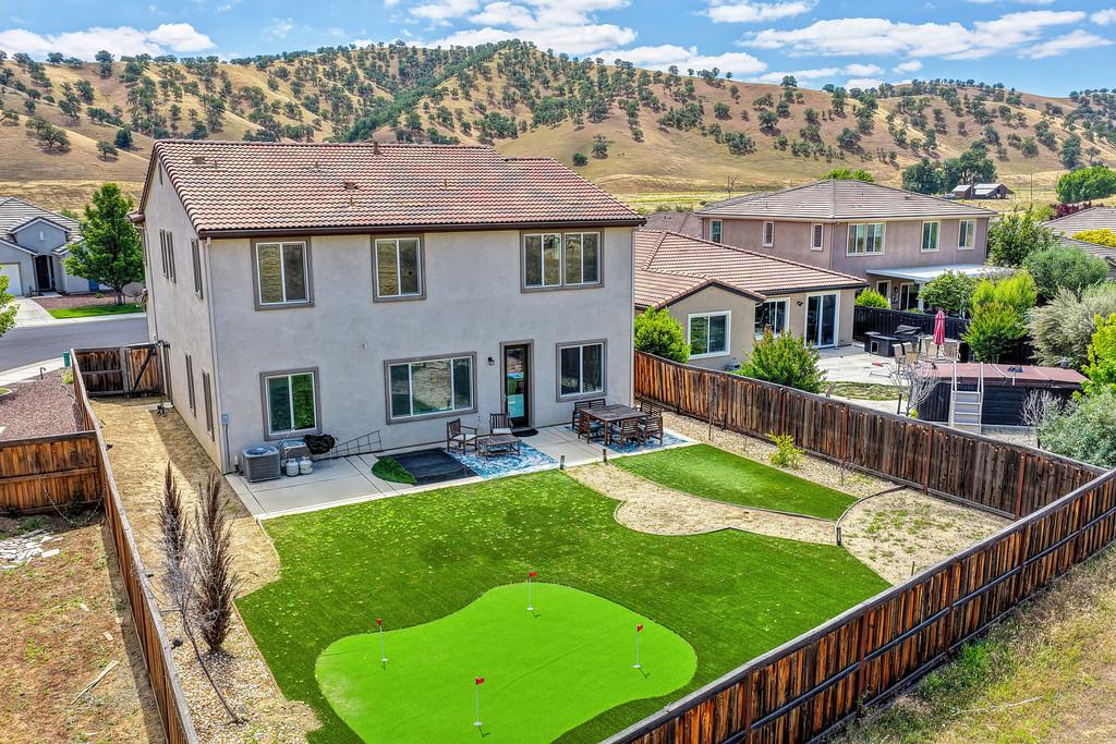 21109 Varietal Ct, Patterson, CA 95363