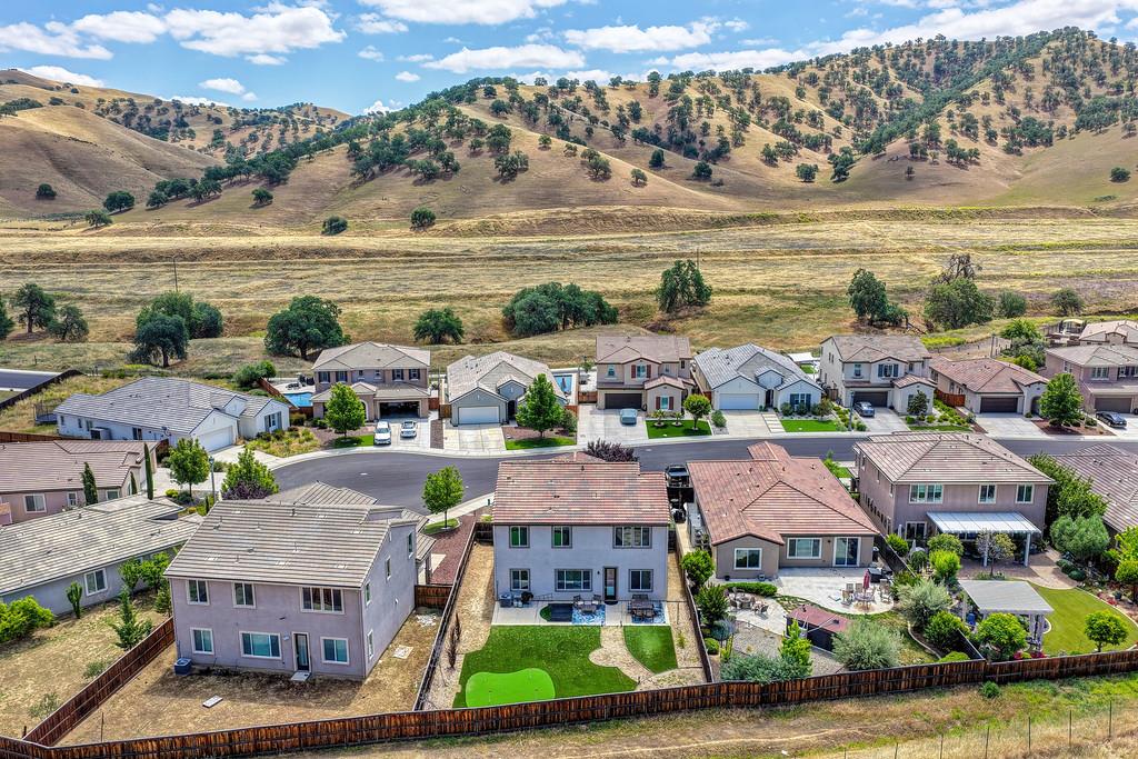 21109 Varietal Ct, Patterson, CA 95363