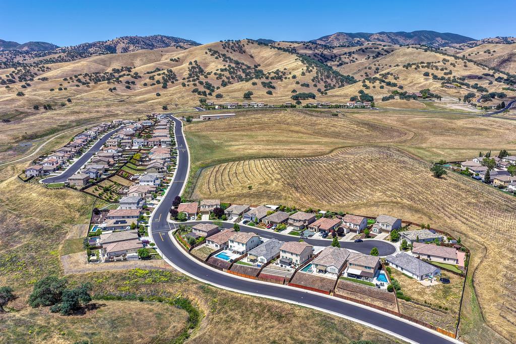 21109 Varietal Ct, Patterson, CA 95363