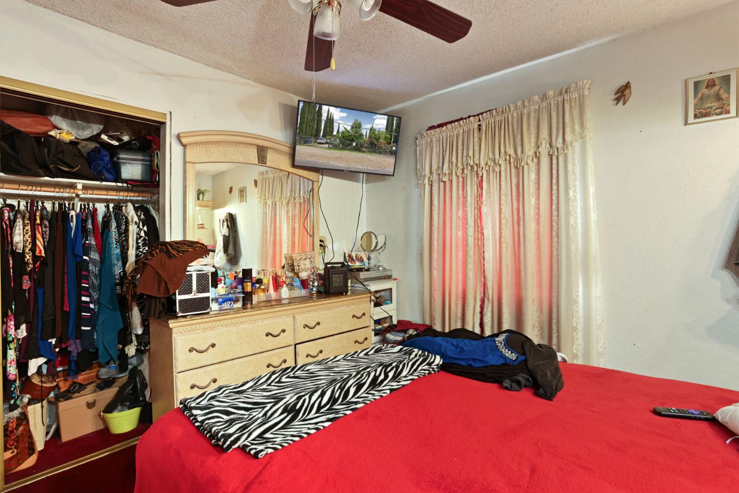 202 Olivero Rd, Modesto, CA 95358