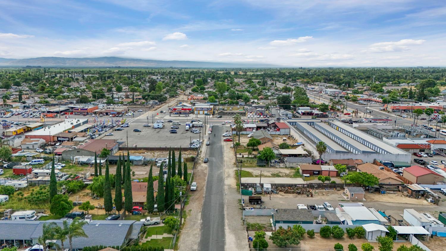 202 Olivero Rd, Modesto, CA 95358