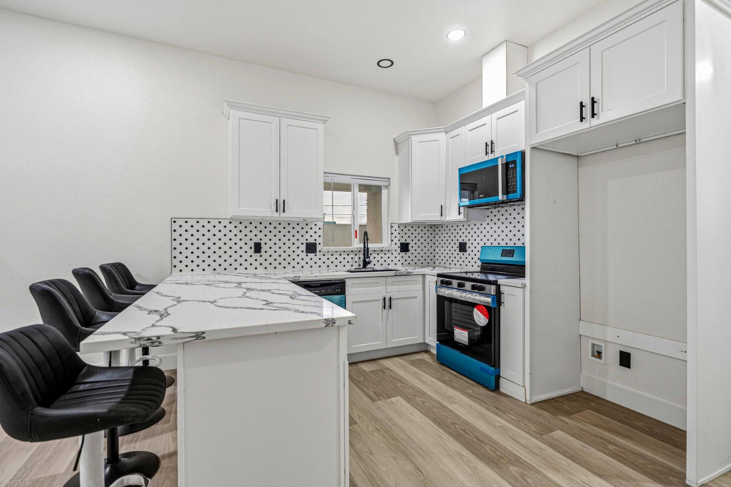 2921 5th St, Ceres, CA 95307