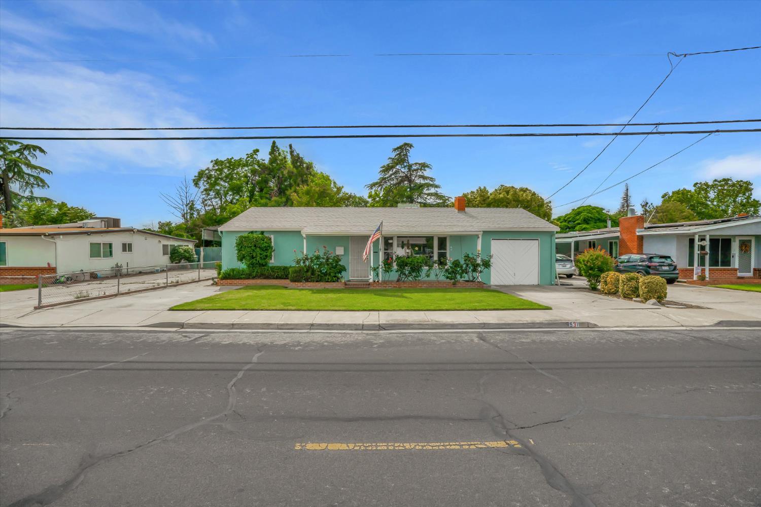 531 Locust Ave, Manteca, CA 95337
