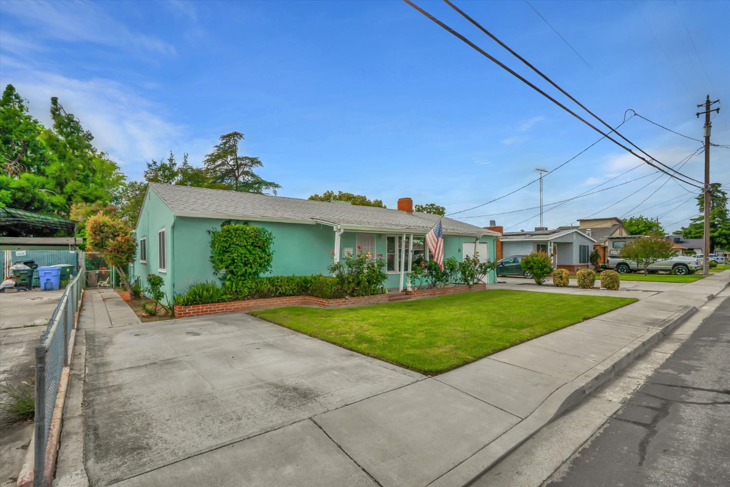 531 Locust Ave, Manteca, CA 95337