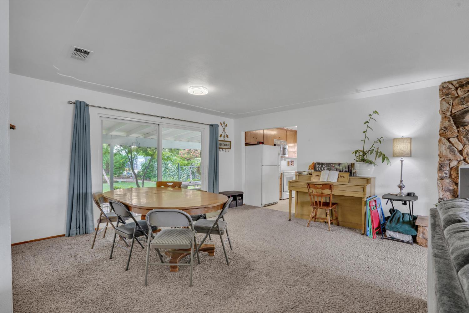 531 Locust Ave, Manteca, CA 95337