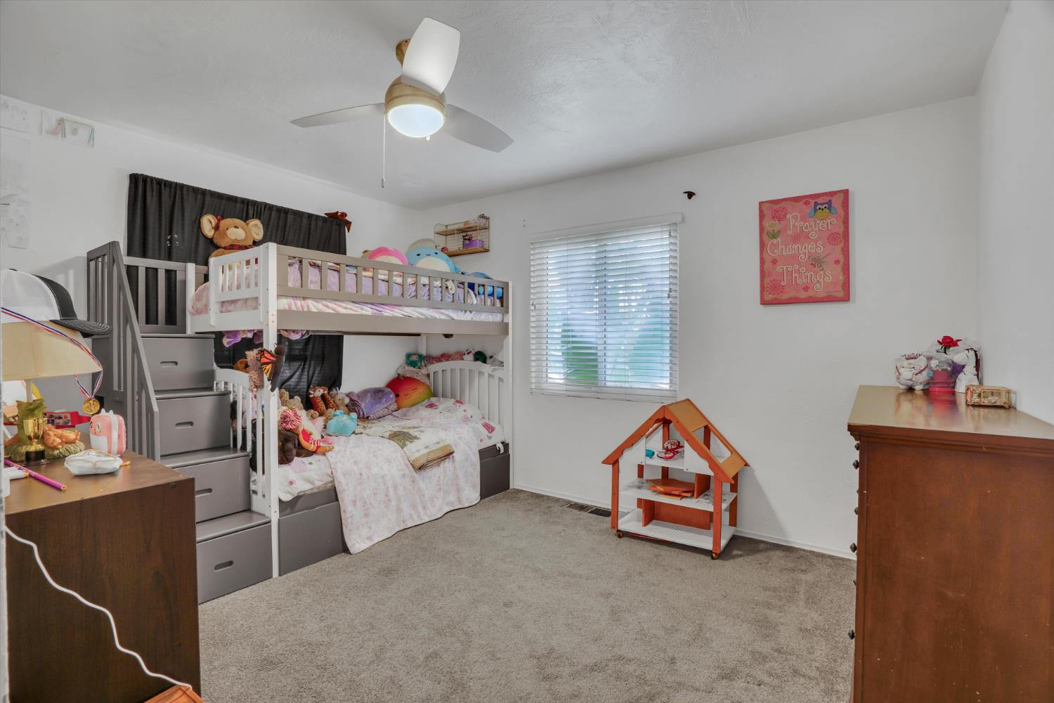 531 Locust Ave, Manteca, CA 95337