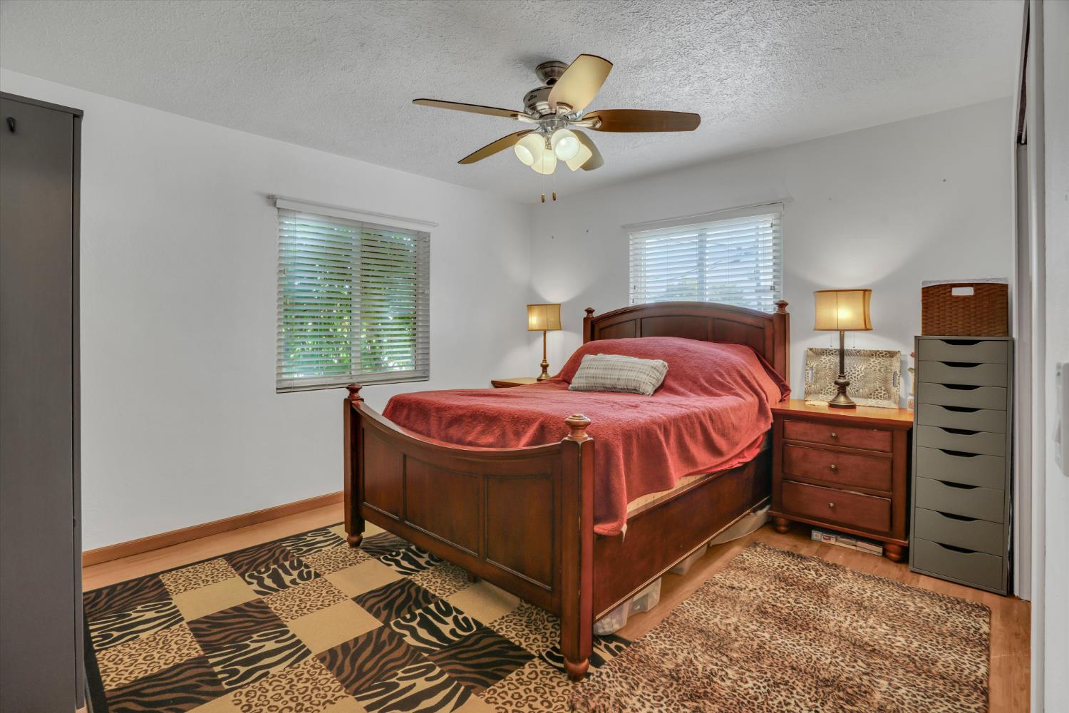 531 Locust Ave, Manteca, CA 95337