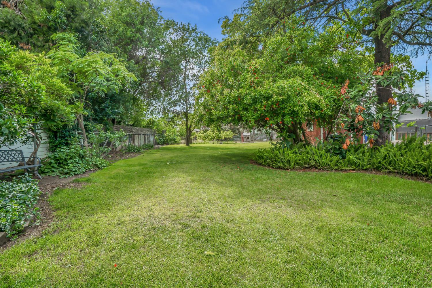 531 Locust Ave, Manteca, CA 95337