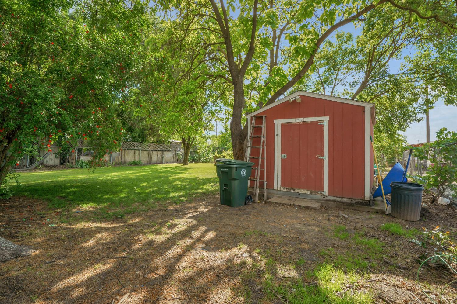 531 Locust Ave, Manteca, CA 95337