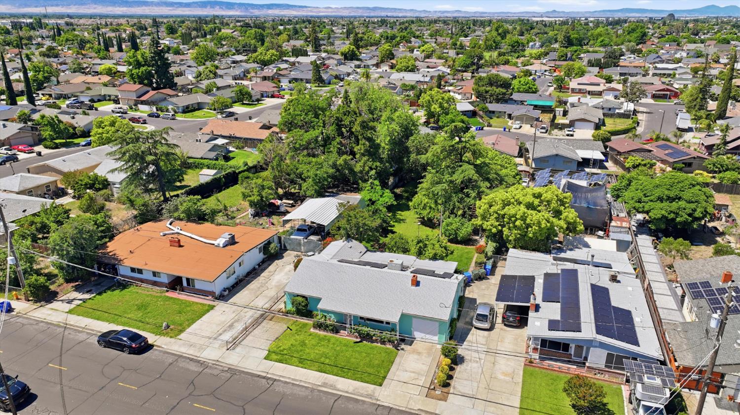 531 Locust Ave, Manteca, CA 95337