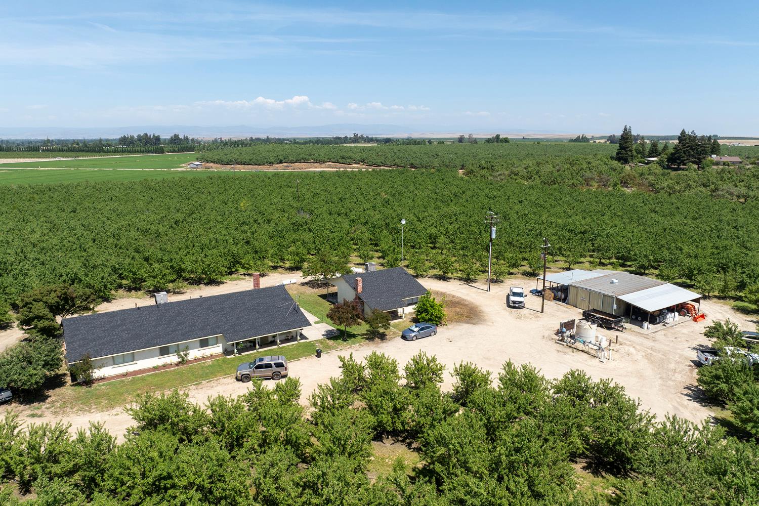 11716 11714 Amsterdam Rd, Winton, CA 95388