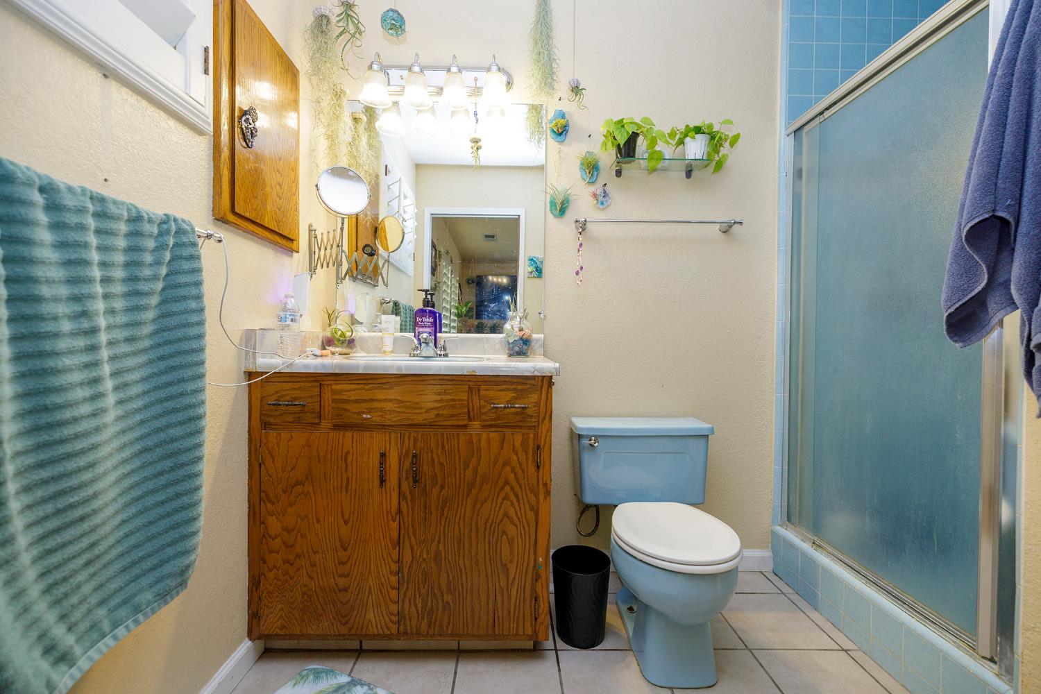 11716 11714 Amsterdam Rd, Winton, CA 95388