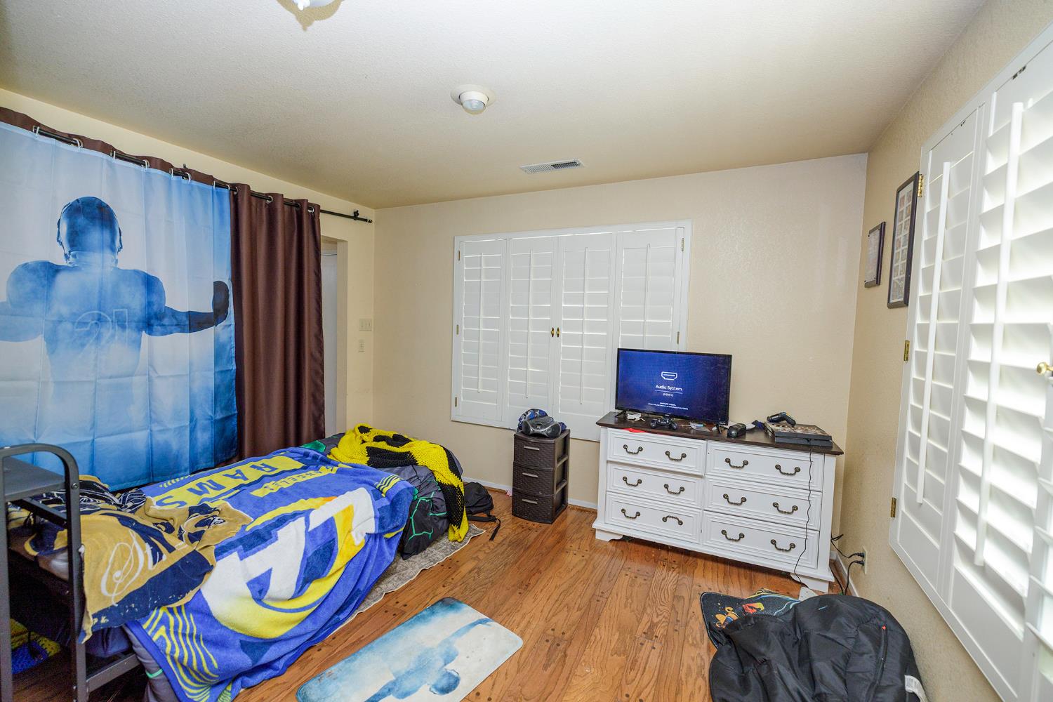 11716 11714 Amsterdam Rd, Winton, CA 95388