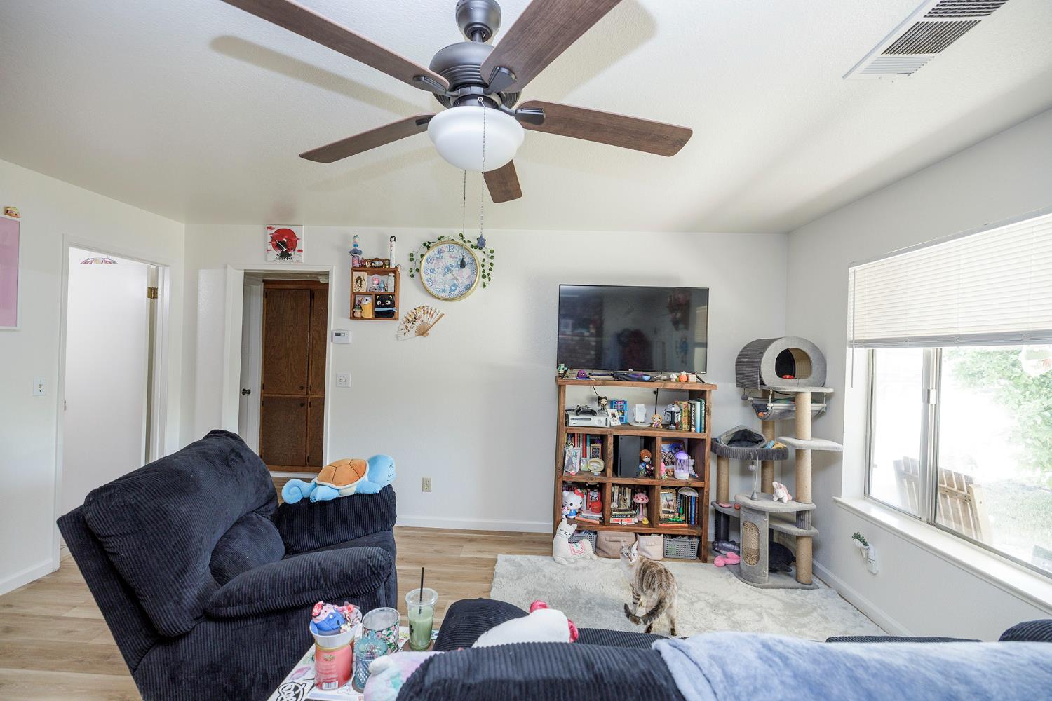 11716 11714 Amsterdam Rd, Winton, CA 95388