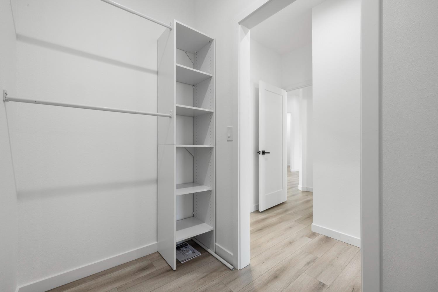 1121 Crater Ave, Modesto, CA 95351