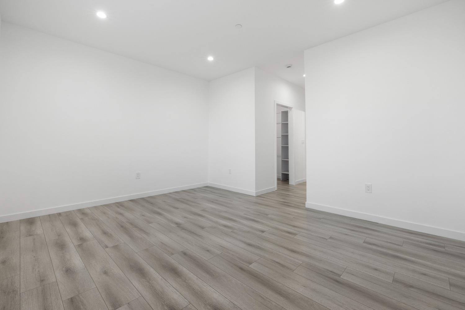 1121 Crater Ave, Modesto, CA 95351