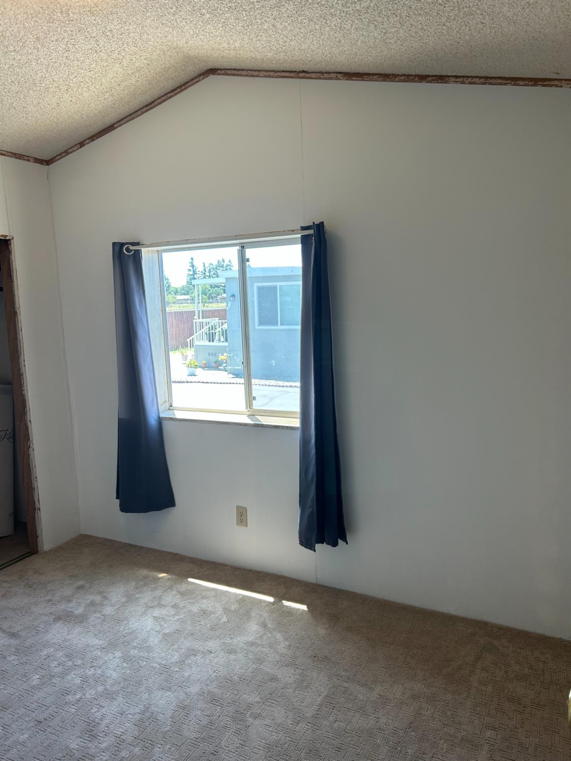 7341 Eleanor #23, Oakdale, CA 95361