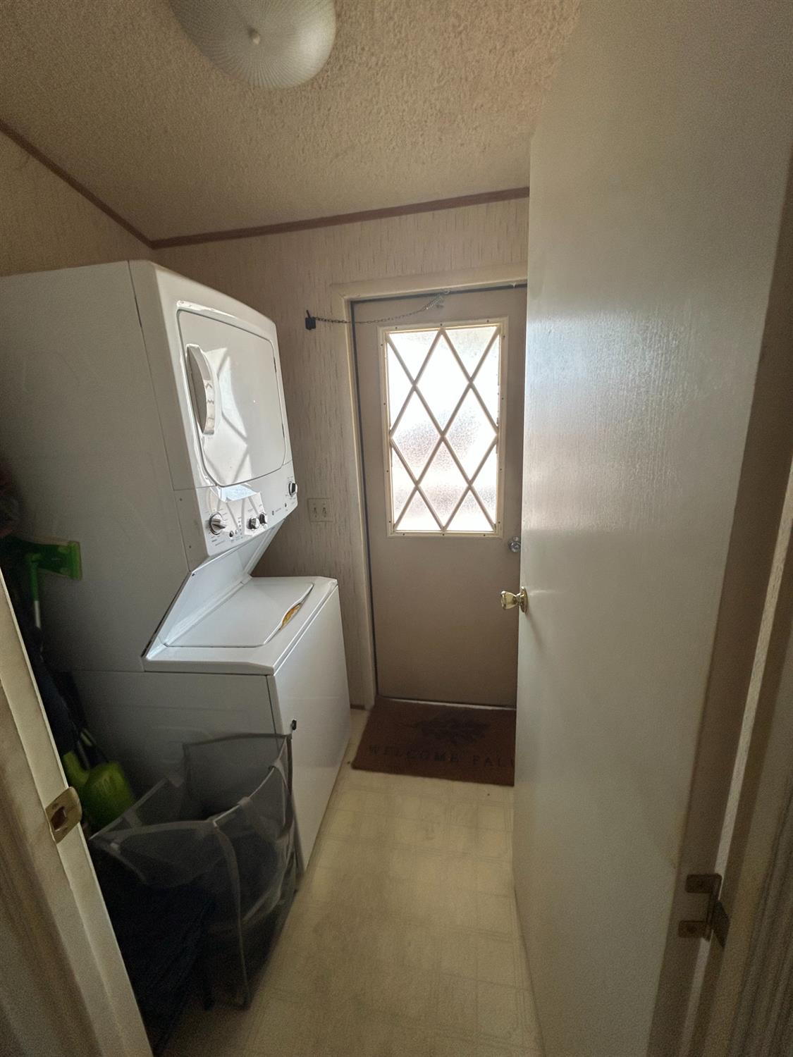 7341 Eleanor #23, Oakdale, CA 95361