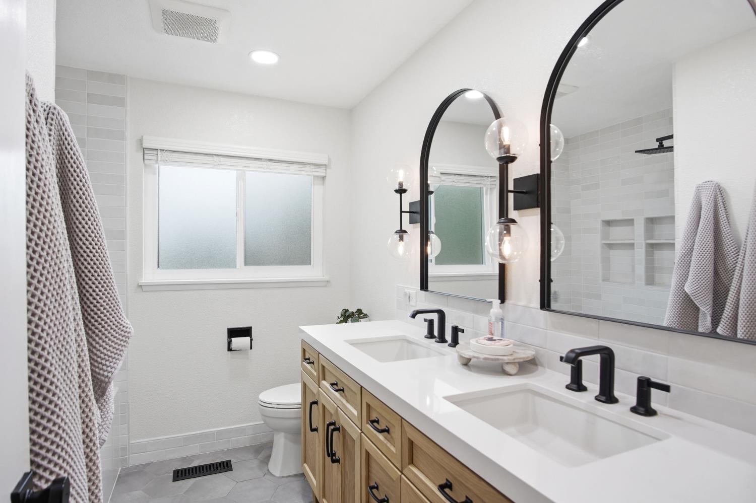 3501 North Ave, Modesto, CA 95358